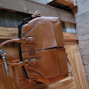 Dooney & Bourke, Satchel, Tan